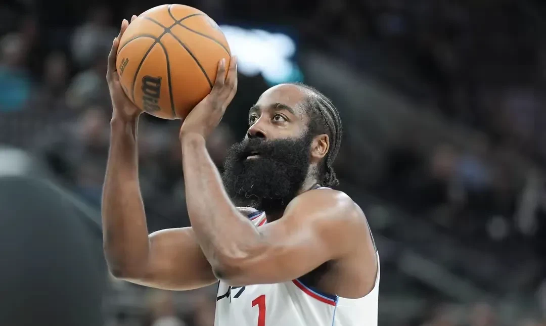 AYX-关于哈登连续十二场比赛得分超过赛事规则更新，日本队挑战极限！的信息