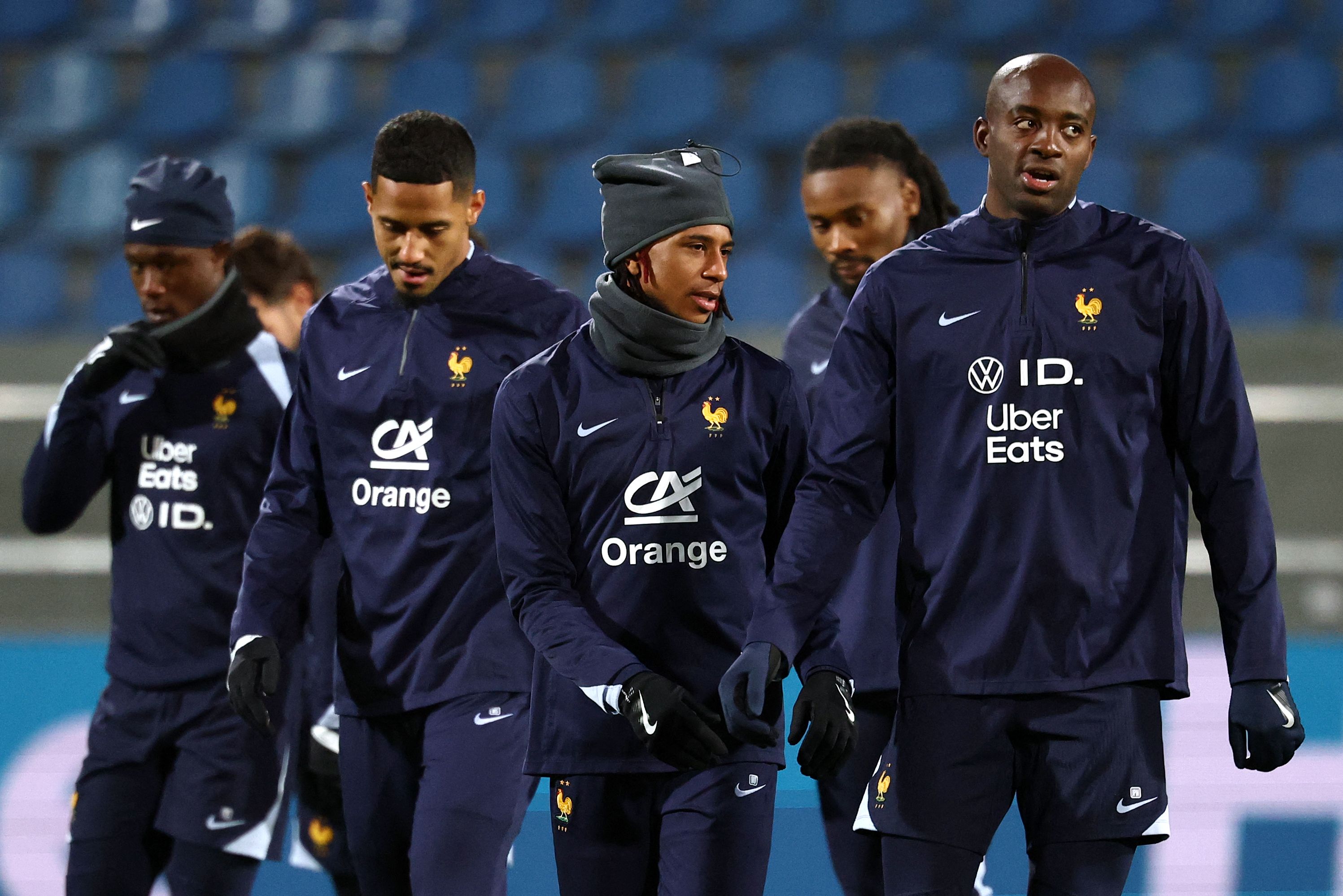 AYX-包含莱万多夫斯基赛事官方发布高光表现新规，法国队争议不断！的词条